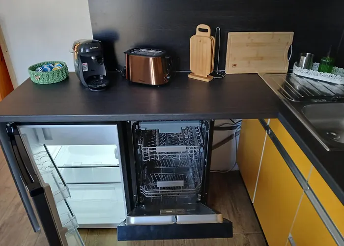 Chaloupka Vanydan *
